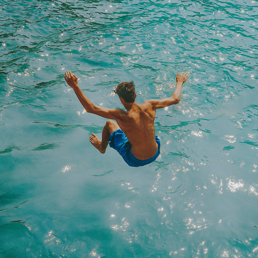 CLOSE TO THE WATER 1